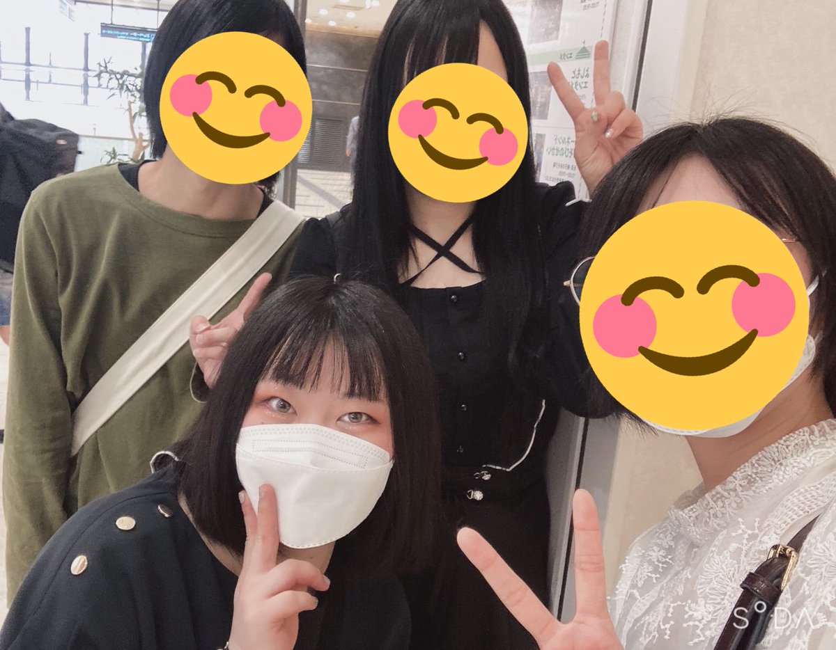 poytyn's tweet photo. 3泊４日の大阪旅行たのしすぎた🥹
大阪も京都も神戸も凄く良かった🌼

思い出たくさん🤳また遊ぼう〜〜🤤

#すけべはフリー素材
＃挑戦者が現れましたすけべ
#すけべはオムツ
#ポキッバリバリ https://t.co/82otQYJS0e