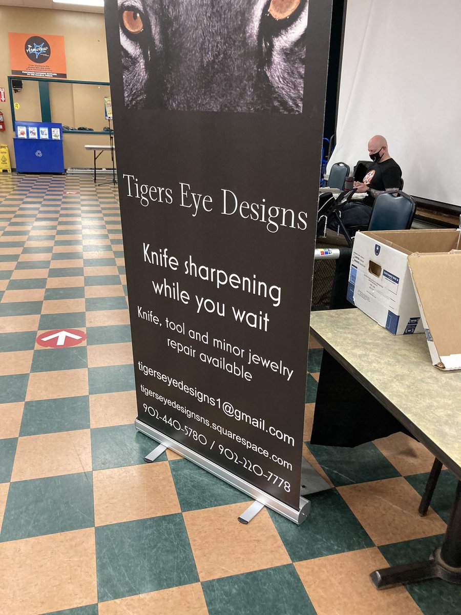 Knife sharpening while you wait. Someone needs this.  <a href="/HFXForumMarket/">Halifax Forum Farmers' Market</a> #Halifax #saturdayerrands