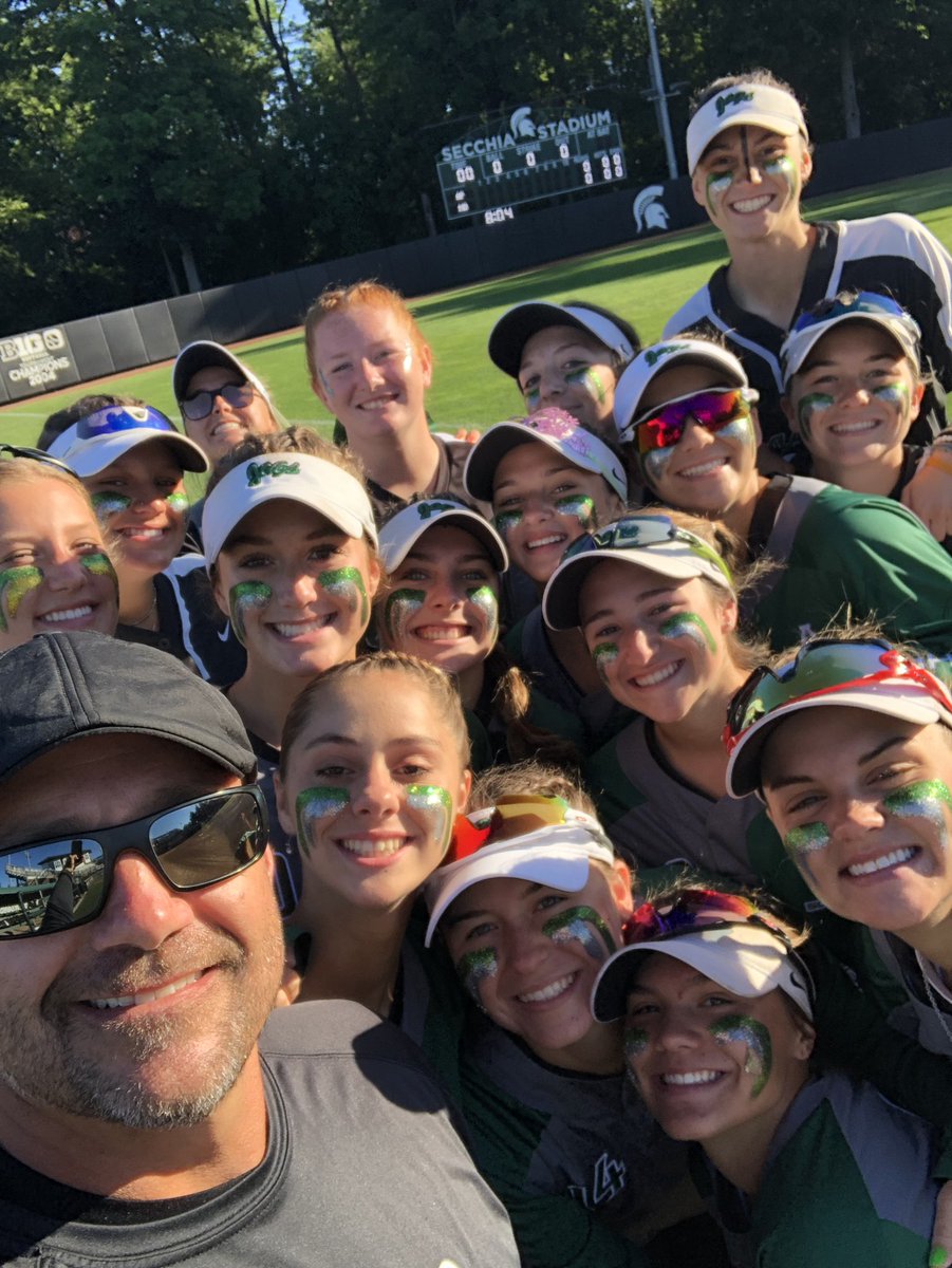 Michael Kish (@coachpike44) on Twitter photo Guess who’s back?
Back again, Jaggies back with freshman! <a href="/apvsoftball/">Allen Park Softball</a> #gojaggies Guess who’s back?
Back again, Jaggies back with freshman! <a href="/apvsoftball/">Allen Park Softball</a> #gojaggies