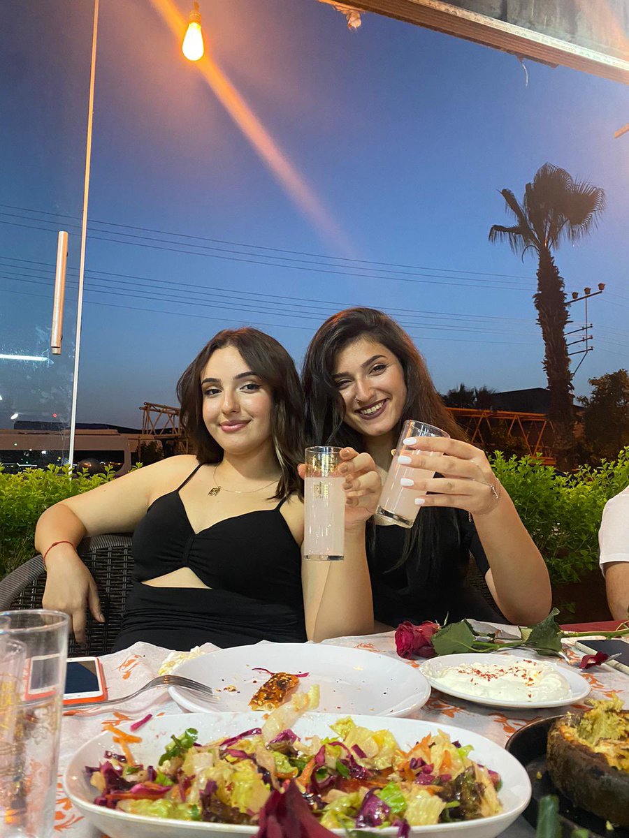 Hepsini o masada son yudumda öldürdük. <a href="/ccerenyasar/">ceo</a>