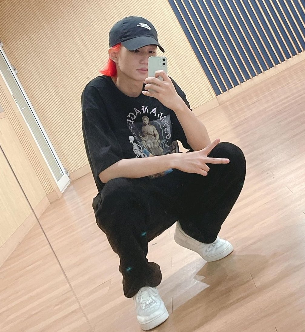 taeyangfiles's tweet photo. the face, lips, hands, fit, HAIR GOD PLEASE 😭😭😭😭 

[#P1Harmony #피원하모니 #THEO #테오 @P1H_official @P1H_members] https://t.co/Sm9osTKsQI