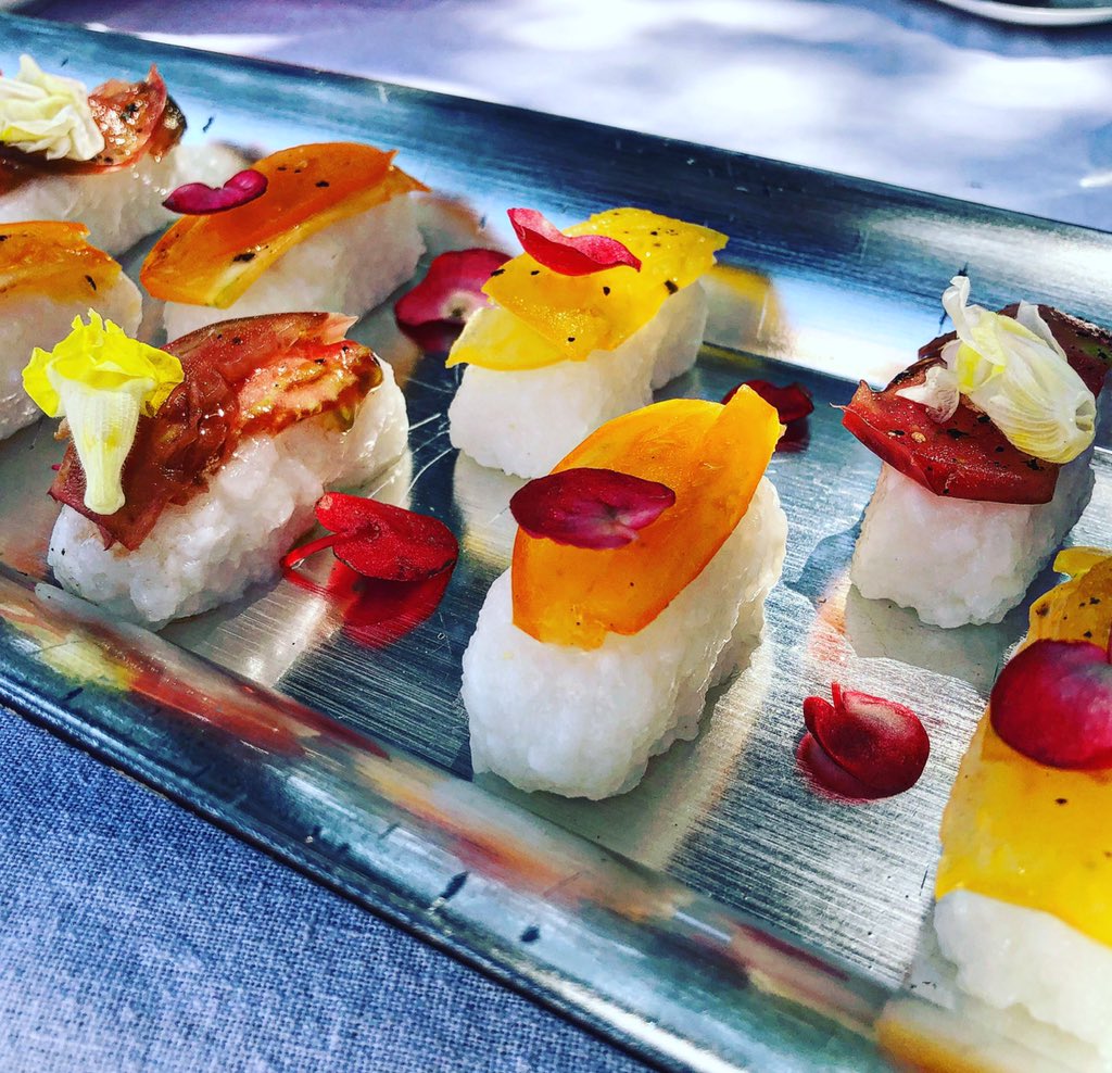 stephble's tweet photo. Sushis de tomates une idée du maître @alain_passard #sushis #entrée #springlunch #spring #pelussin #homemadecooking #cuisinemaison https://t.co/SnysvzbvHn