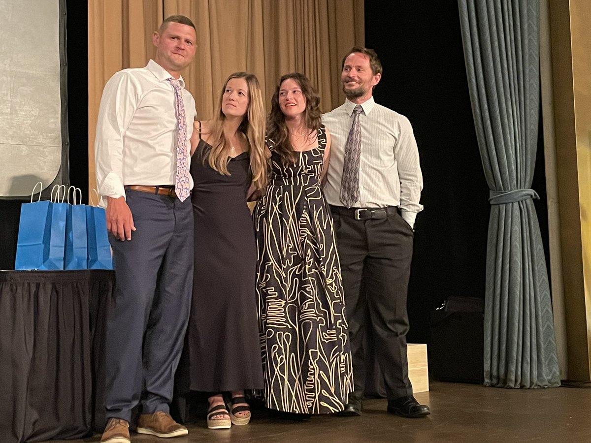 Drew Kalnow (@dkalnow) on Twitter photo Incredibly proud of the <a href="/DoctorsEMres/">Doctors Hospital EM</a> graduating residents! They are an amazing group for sure and will do #EmergencyMedicine proud. Special shout-out to the #MedEd track team too. Incredibly proud of the <a href="/DoctorsEMres/">Doctors Hospital EM</a> graduating residents! They are an amazing group for sure and will do #EmergencyMedicine proud. Special shout-out to the #MedEd track team too.