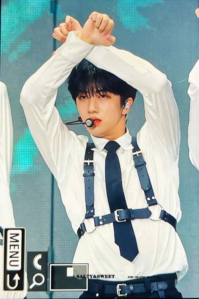 SaltySweet_0322's tweet photo. #함원진 220618 드림콘서트 

#크래비티 #CRAVITY #원진 #WONJIN https://t.co/6Y9NN300nF