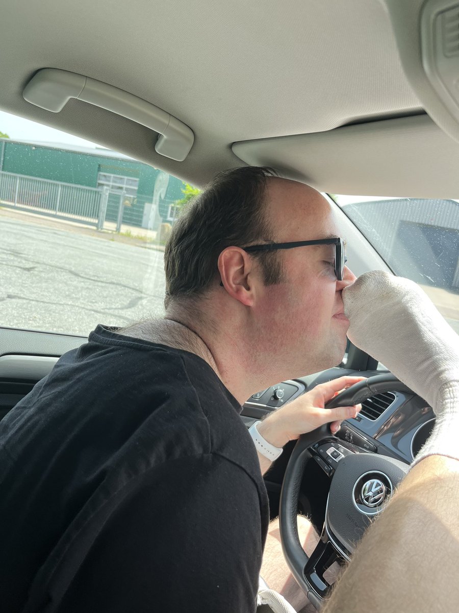 Was gibts für eine fotze geileres bei dem Wetter ? NICHTS ! <a href="/theslut1979/">🇩🇪 THE cunt | 🤑 🐮 🐷 🏧</a>