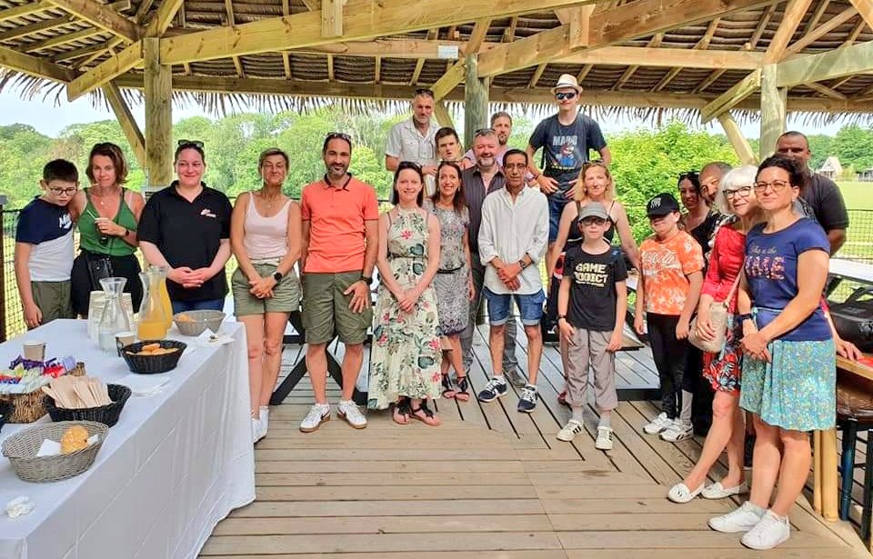 UDSP14's tweet photo. #Solidarité I 🐒 Première sortie pour la commission #Com_Di_Pomom au Zoo de @LeparcdesFelins 🦓🦒🐘  avec le président  @UDSP14 - Atelier découverte au nourrissage des animaux du parc par les enfants encadrés par 2 intervenants #RSVA 👍🏼 Merci aux organisateurs de cette journée 🌞 https://t.co/glYjr6Fa8q
