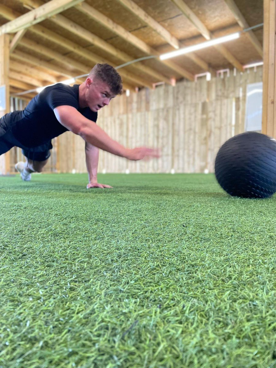 joshmcpake's tweet image. Day 17 ✅ @commandox_fit