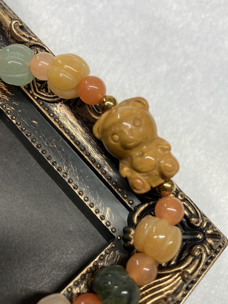 Cocon30573991's tweet photo. 【1品限定】オーシャンジャスパーのくまちゃんʕ•ᴥ•ʔブレスレット✩.*˚
ツヤツヤの金糸玉が、カラフルで可愛い♥✩.*˚
気になった方はDM可です(*´˘`*)♡
#Cocon
#Aimme
#オーシャンジャスパー
#くまちゃん
#ブレスレット
#天然石好きさんと繋がりたい
#天然木好きさんと繋がりたい https://t.co/DXufbFrF8v