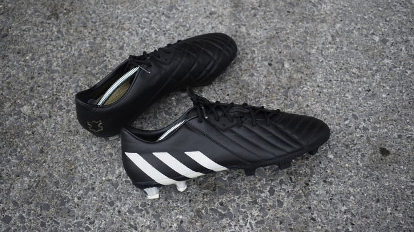 Retrobootsie's tweet photo. Predator Instinct K-Leather⁠
⁠
One of the best limited edition Preds from Adidas.
⁠
The three stripes at the heel making a return with the recent Predator Edge.⁠
⁠
Limited to 500 pairs, it's a pity they weren't made for general release. ⁠
⁠
#retroboots #adidas #predator
⁠ https://t.co/MRPg3DGnMV