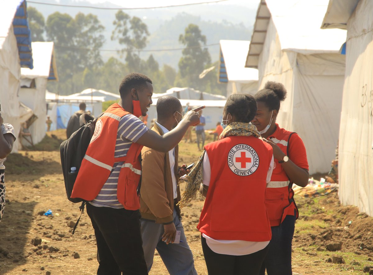 ICRCUganda's tweet photo. Supporting @UgandaRedCross to map the Holding Centre and build 5 new shelters where free phone call and emergency tracing services will be easily accessed. https://t.co/U5spX8Bs66