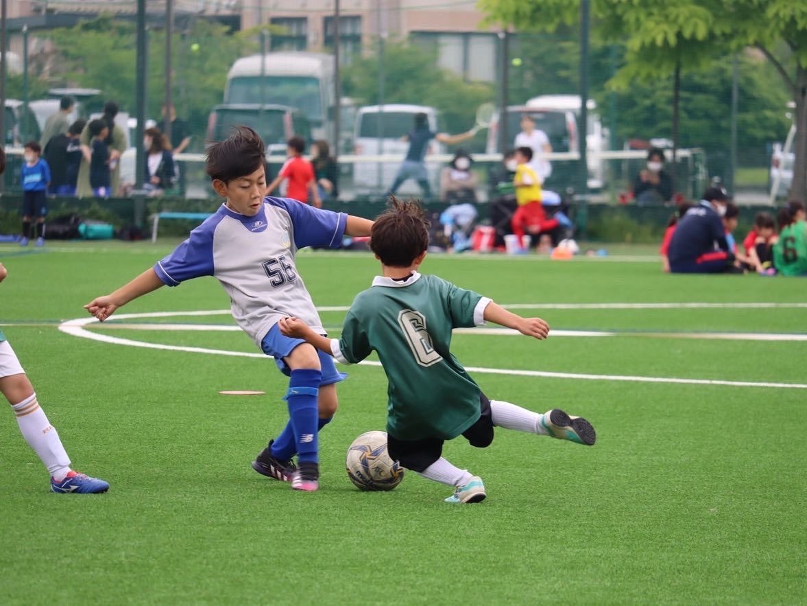 FC21971499's tweet photo. 【峡東郡内U8交流大会】
走る！走る！
この子達はいつの間にこんなに成長したのか？🤨
いい経験させていただきました‼️
対戦したチームの関係者の皆様、運営スタッフの皆様、本日はありがとうございました！
 #ヴァリエ都留 
 #峡東郡内大会 
 #u8サッカー https://t.co/UQ1h5bchJ1
