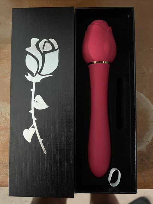 Should we make a video review? https://t.co/pMfmO4Fejo<a href="/tag/nsfw"class="tags"><span>#nsfw</span></a><a href="/tag/cumshot"class="tags"><span>#cumshot</span></a><a href="/tag/ebonybeauty"class="tags"><span>#ebonybeauty</span></a><a href="/tag/onlyfans"class="tags"><span>#onlyfans</span></a>