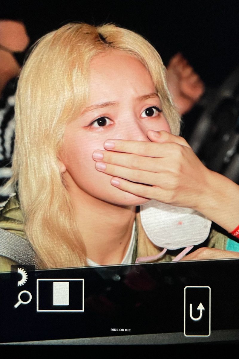 larideordie's tweet image. 220618 #블랙핑크 #리사 #BLACKPINK #LISA
ㅋㅋㅋㅋ 톰보이 젤 좋았다는 100억헤어~~~