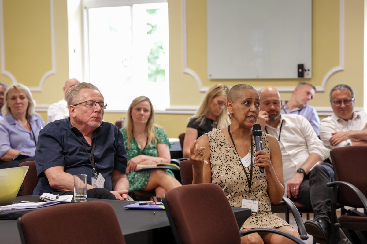 CumberlandLodge's tweet photo. Thanks to @Maggie_Blyth, @DeputyMayorPCWY, Prof. Vassilios Papalois, @BarristerAbi, @GP_DCCBlakeman, Kate West of the Gypsy Roma Traveller Police Association, @MaryjaneFurniss & DS Paula Bickerdike - a morning of interesting discussions including policing diversity. #clPolice https://t.co/nIahzy7ntQ