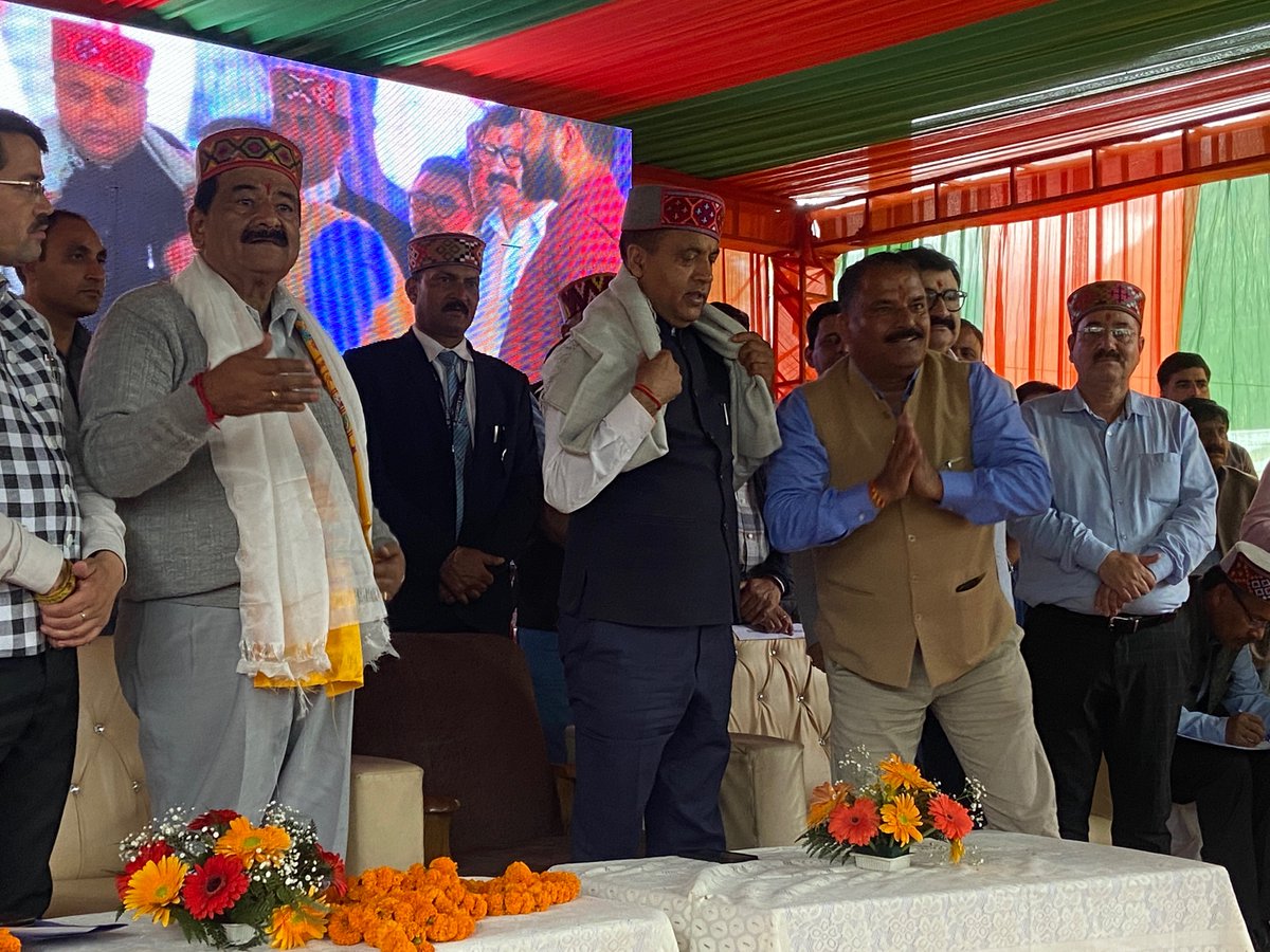 EBhuntar's tweet photo. Chief guest Honourable Chief Minister @jairamthakurbjp at PMY Bhuntar for the closing ceremony of Bhuntar mela. https://t.co/oRg0npKyEM
