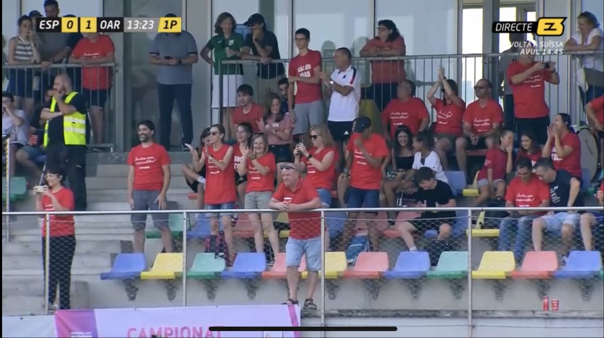 OARVic's tweet photo. 🏆 Subcampiones de Catalunya!

L’Infantil Femení A clou una temporada excel•lent amb la segona posició després de jugar la final contra el @RCDEFemeni (2-3)

Moltes felicitats! Una gran experiència i gran imatge de club! Enhorabona 💪🏻

🔵🔴 #SócdelOAR #oarvic https://t.co/VWrYbwkA0i