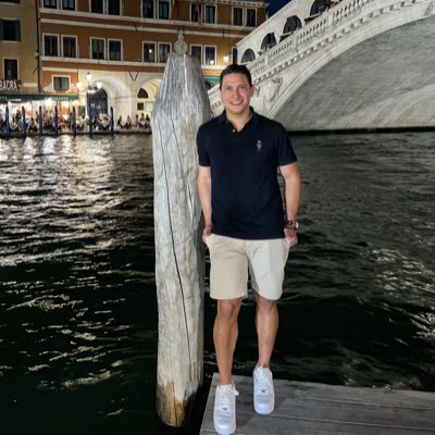 JOSEIGNACIOST's tweet photo. #NuevaFotoDePerfil https://t.co/ZobiofvnQa