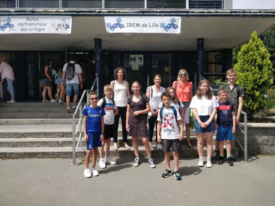 mathematwitt's tweet photo. C’est parti pour la finale du rallye mathématique de #iremlille. https://t.co/SzLZR1SSnG
