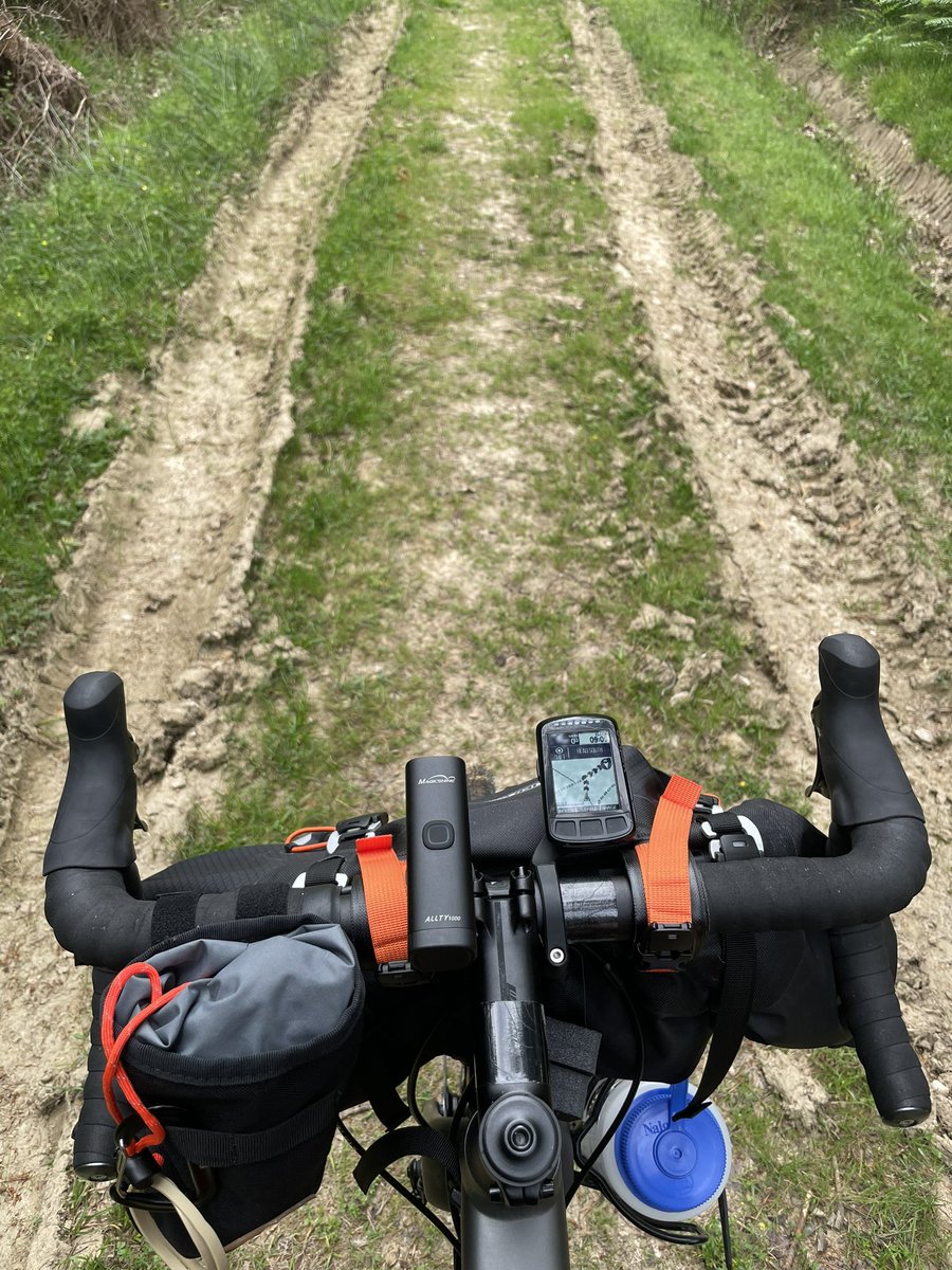 John Dickens tweet media