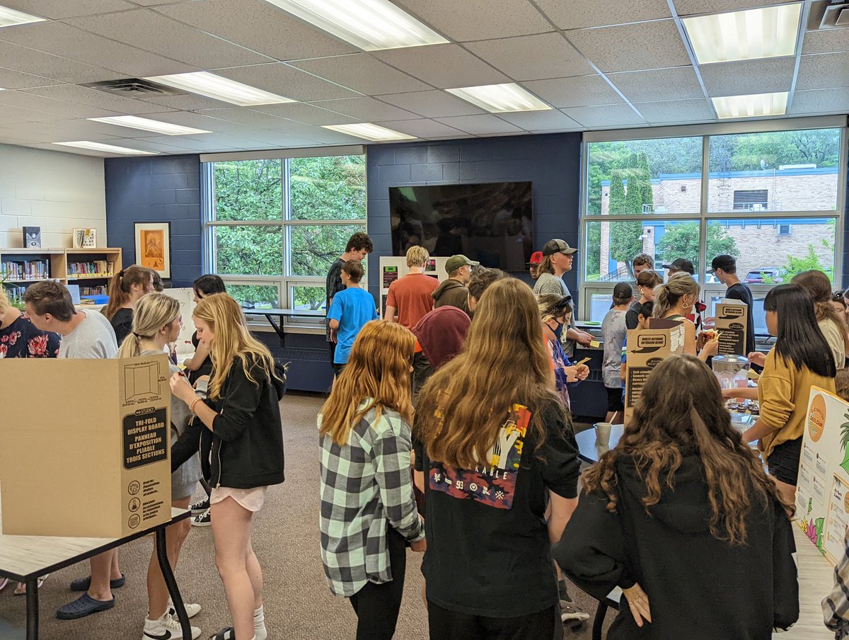 Christine Carr tweet media