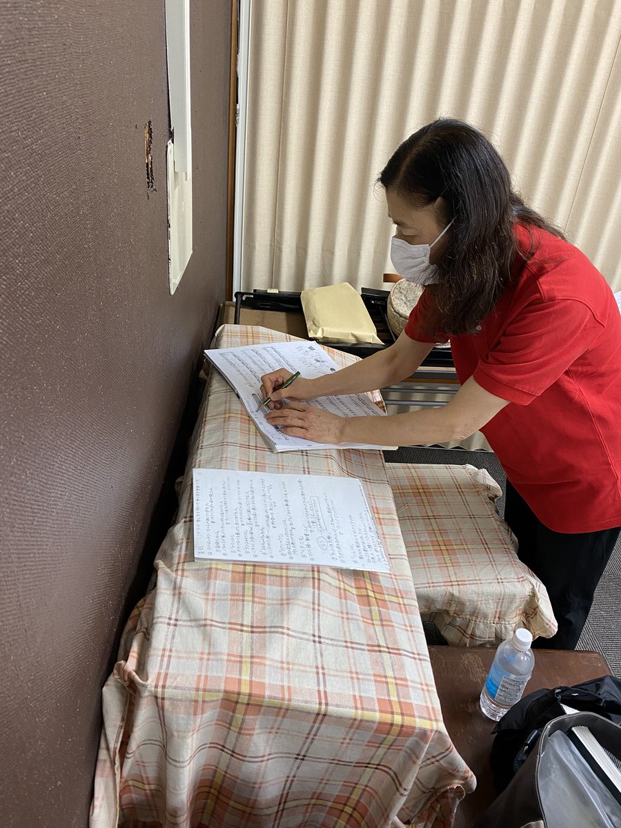 mgrtmgrtmgrt's tweet photo. 自分がいいと思う形を実現するために、労を惜しまず準備する。そういう努力のおかげで、楽しくて心のこもったコンサートができたのだと思います。 https://t.co/Gpq1LccSby