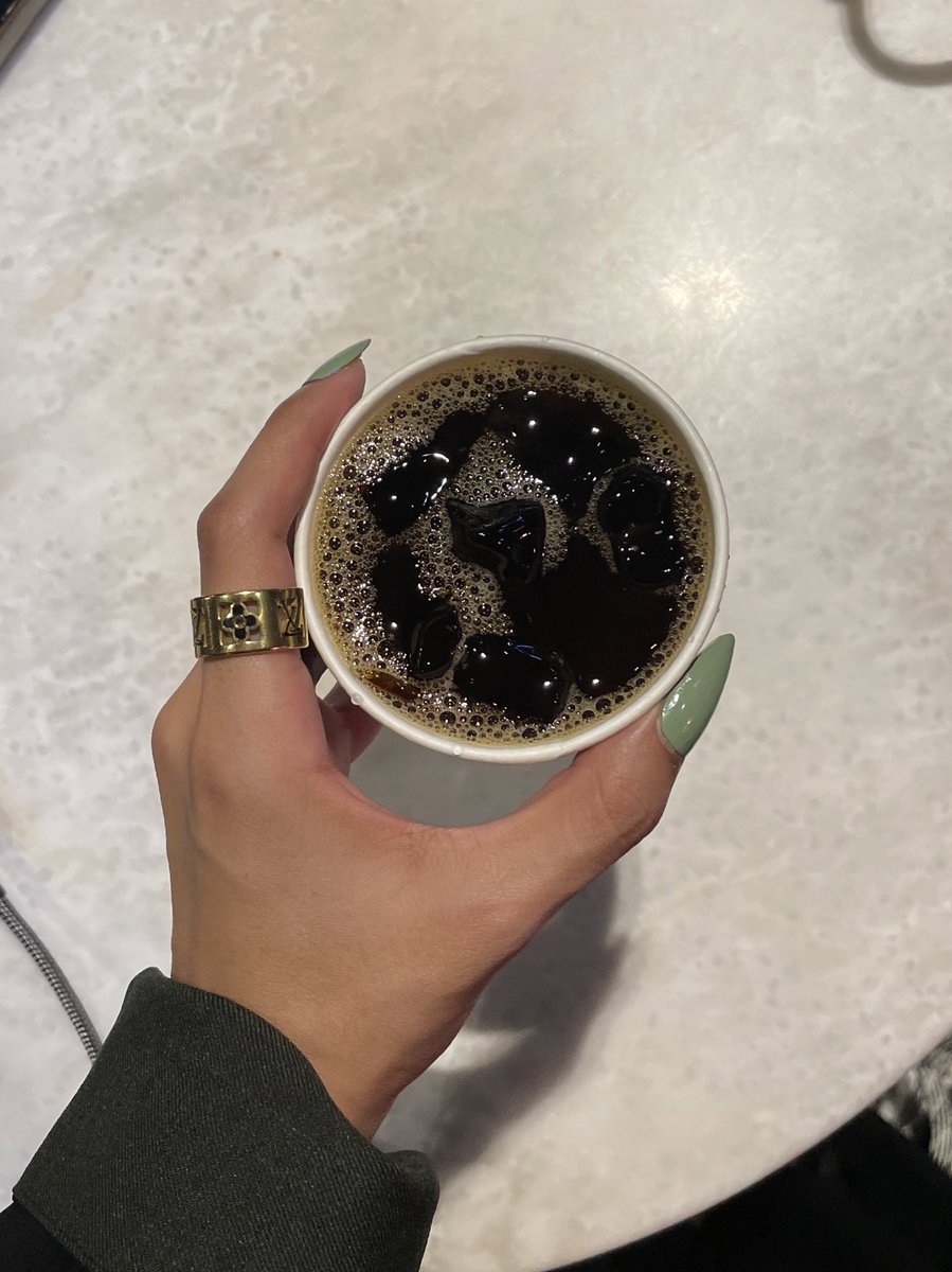 مُبهَم tweet media