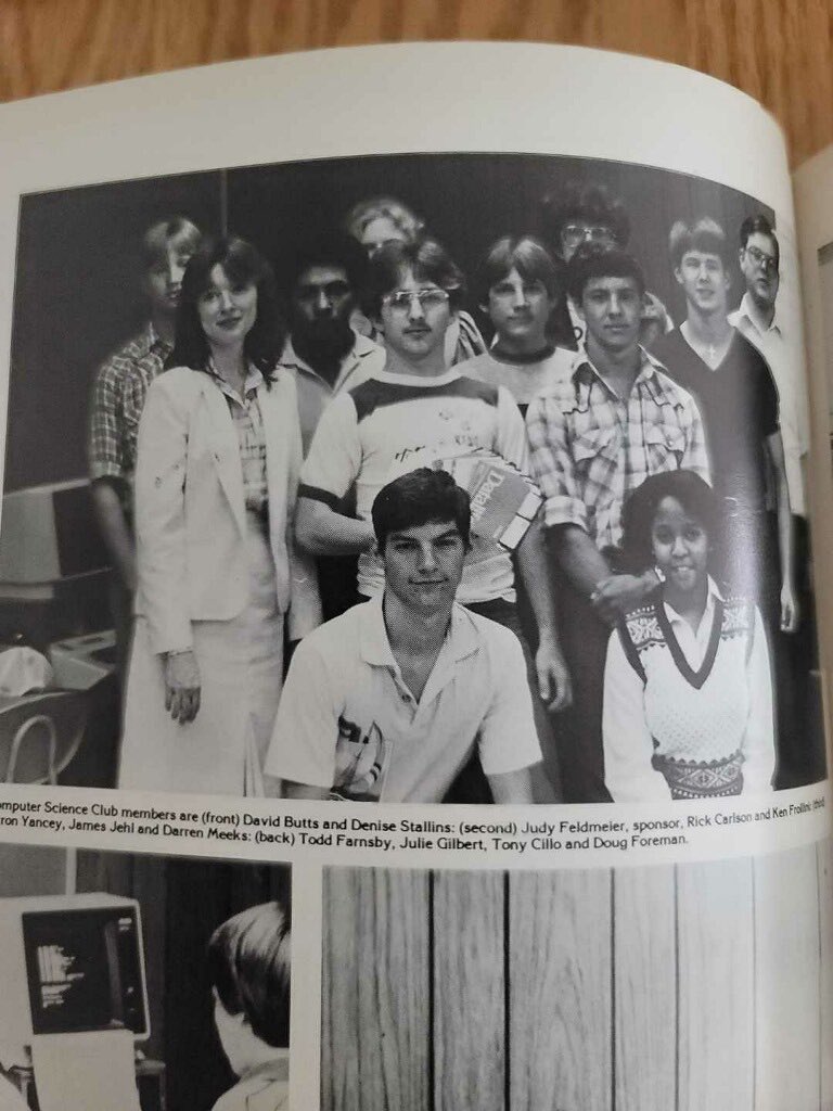 HaikuHare's tweet photo. Today’s writing prompt:
Your MC thinks of high school
with fond memories.
#MainCharacter #WritePrompt #haiku https://t.co/PDdyrZKvI3