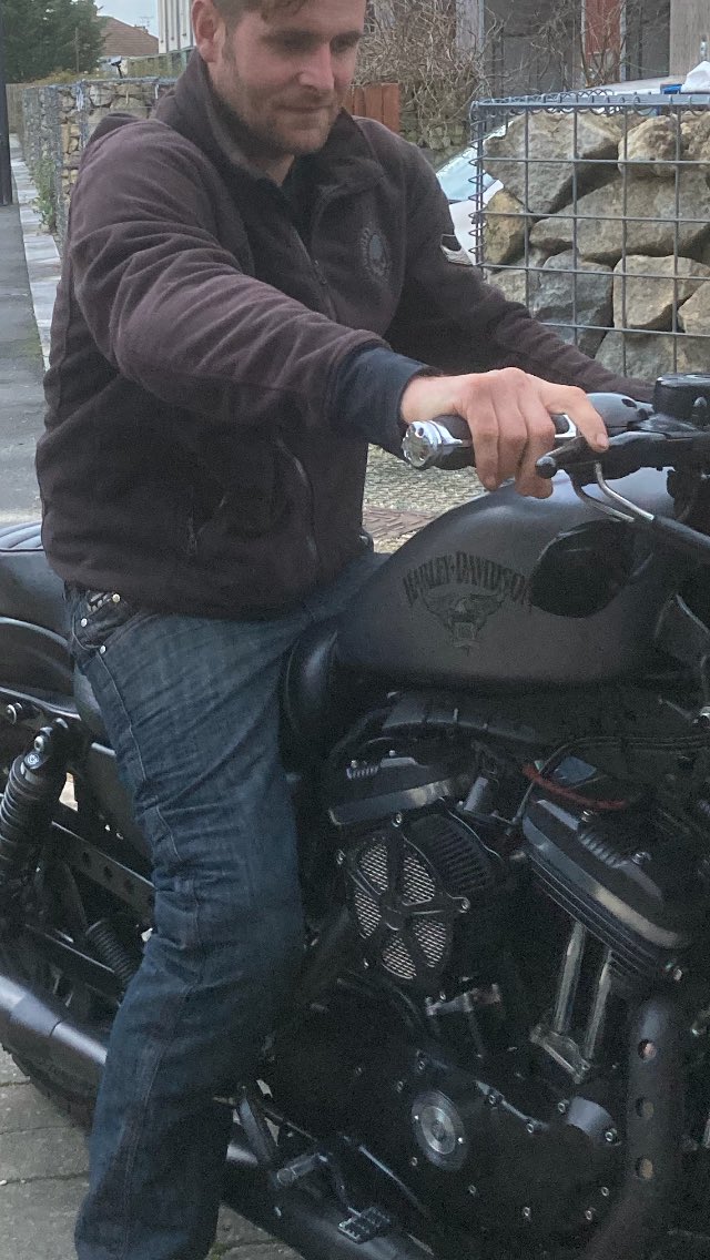 richard s 🏍🎸🏍🤘🥊 tweet media