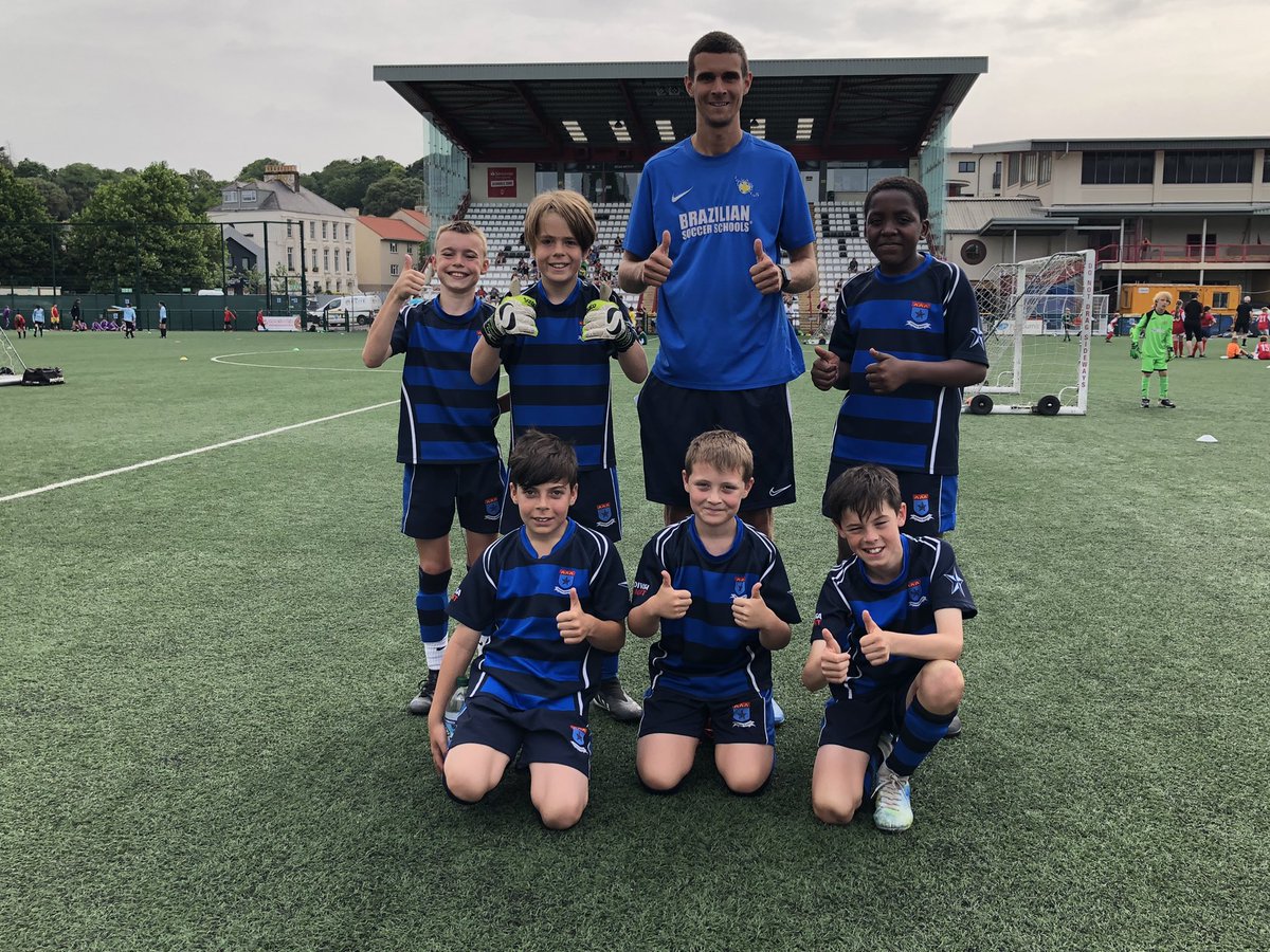 DLSjsyPrimary's tweet photo. Fabulous effort by the Year 6 5 a side squad at the island tournament today - second place overall after a very close 1-0 final against D’Auvergne, who were worthy champions. Really proud of the teamwork, sportsmanship and work rate of all involved. https://t.co/odsFHlsO7f