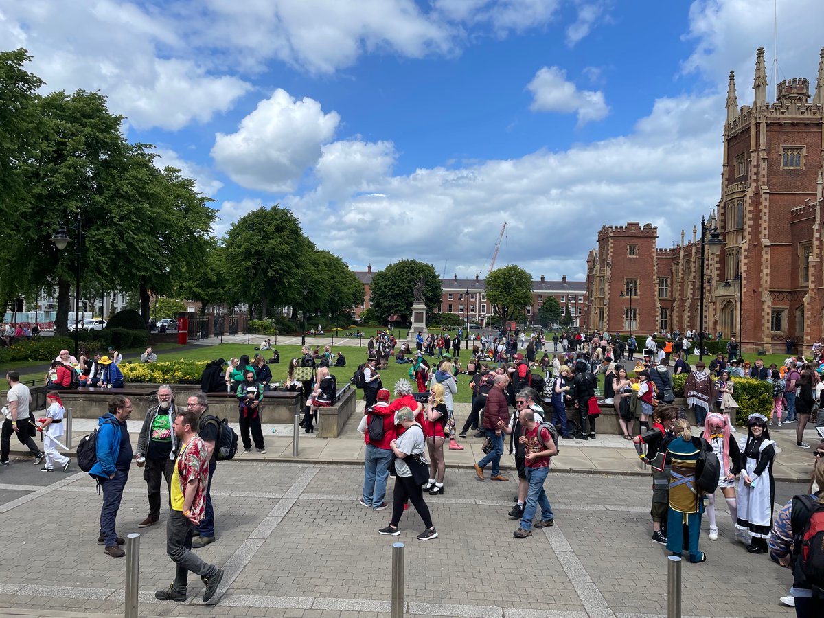 #QCon #Belfast is open! Come join us today & tomorrow in the sun at QUB for two days of #gaming, #anime, #CCGs, #cosplay, #traders, #artists and more! 

Get your pass at fixr.co/event/q-con-li… from just £5pp. & come along!

#qconlite #qconbelfast #manga #tcgs #qub #qubsu #otaku