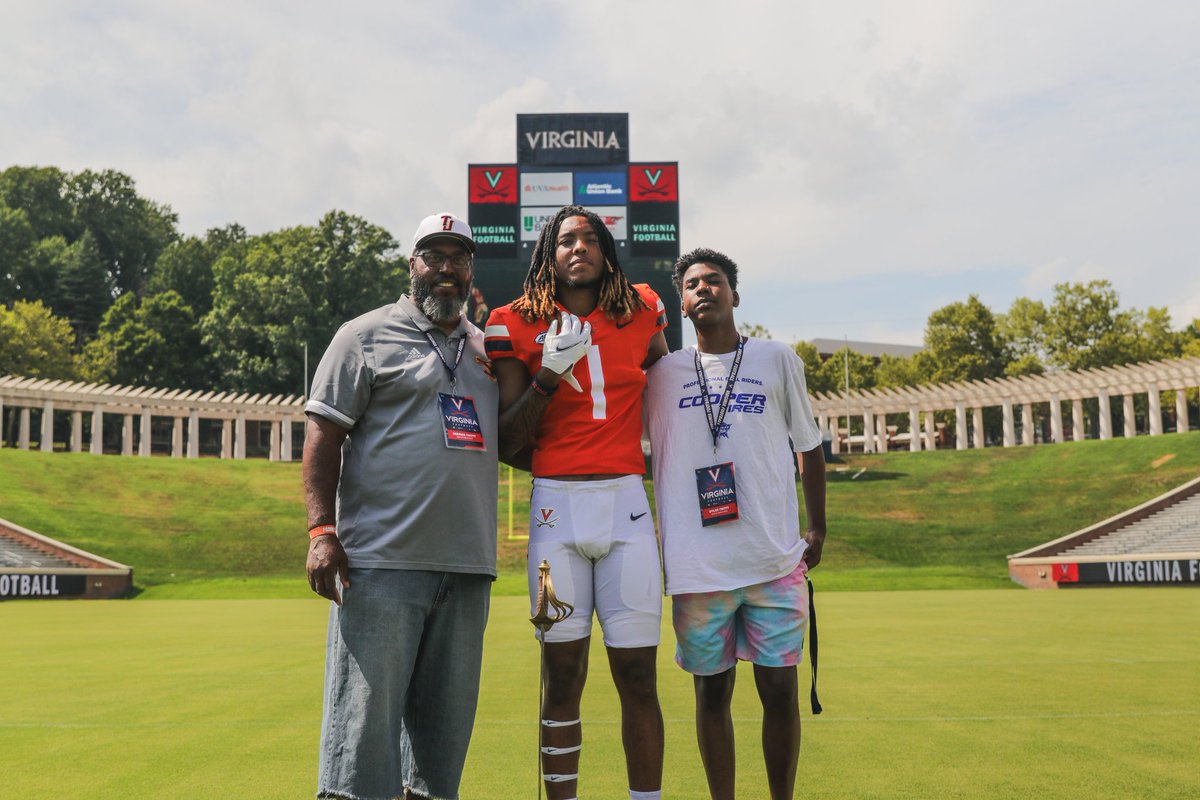 TwittyCoach's tweet photo. Bitter Sweet! Lifetime fan! I love you Son! In the words of UVA great Elton Brown Go Be Great! #Blessed #Bloodline #LitLikeTwitt #Next1Up #IAmNotRegular https://t.co/CROFgz7dEY