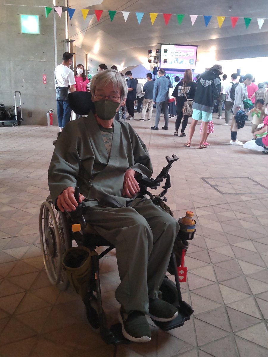 SEI86594326's tweet photo. 6月18日「世界ALSデーin Nagoya~みんなでゴロンしよう!」に行ってきた。日暮れ前には帰宅したけど、疲れ切って今までそれこそ泥のように眠てました。思うところもいろいろあったので回復したら、感想とか書きます。ああ、しんど😣
https://t.co/U8L4z2pnmi
#ALS
#世界ALSデー
#globalalsday https://t.co/JAsPv0iiVO