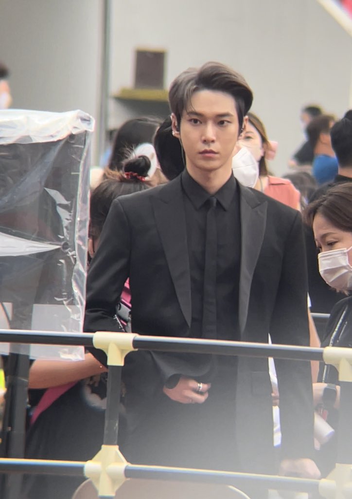 nyamdhh_'s tweet image. ดูรวย ดูฉลาด ดูสมาร์ท ดูเป็นเจ้าของธุรกิจ ดูใช้เงินทำงาน