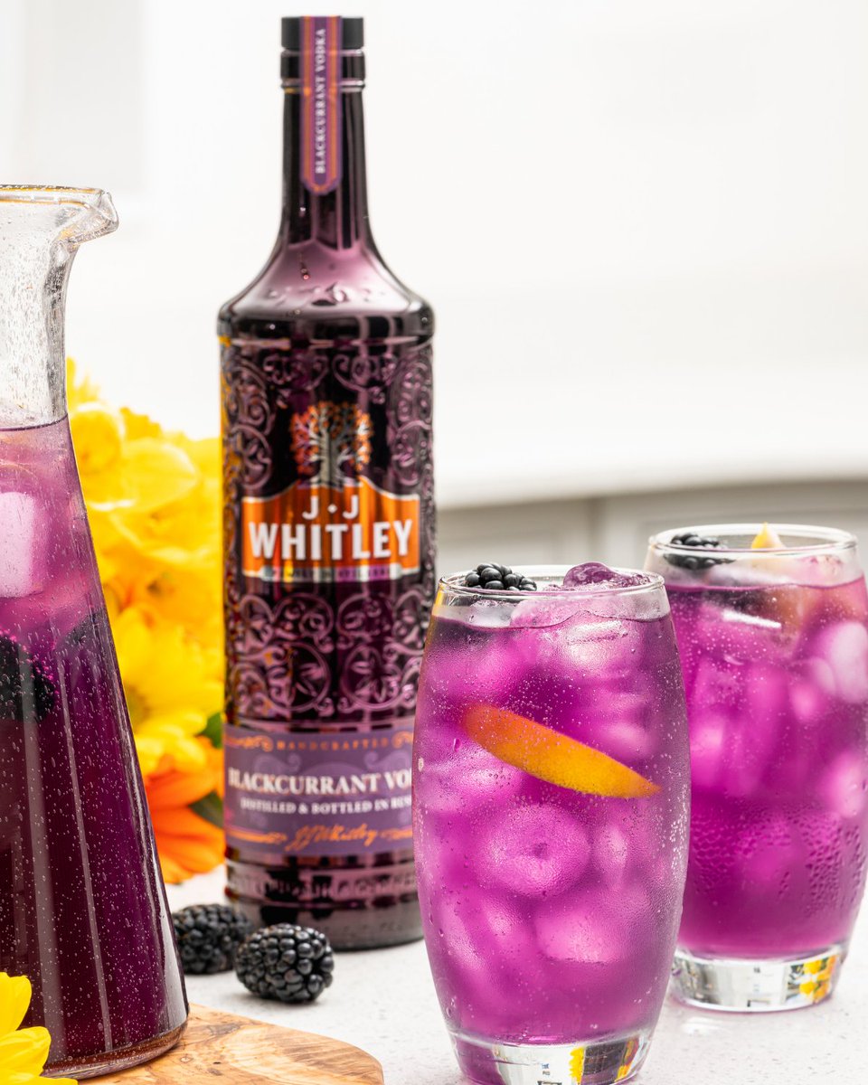 Did someone say summer? This HAS to be the perfect summer’s day tipple 🍇

200ml Lemonade mixed with 50ml JJ Whitley Blackcurrant Vodka… it’s a match made in heaven ✨

Shop our Blackcurrant Vodka now at <a href="/sainsburys/">Sainsbury's</a> bit.ly/3LSAOa2 

#JJWhitleyVodka