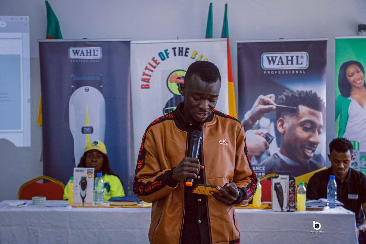 FelixFomengia's tweet photo. 1/2 Yesterday, was a great honor to be invited to speak at the #workshop by #BattleOfTheBarbersAfrica which brought together #Barbers &amp; #MakeupArtists. I shared with the participants how they can utilize technology &amp; Social Media to support their work and promoting their brands. https://t.co/h0meeNPcgg