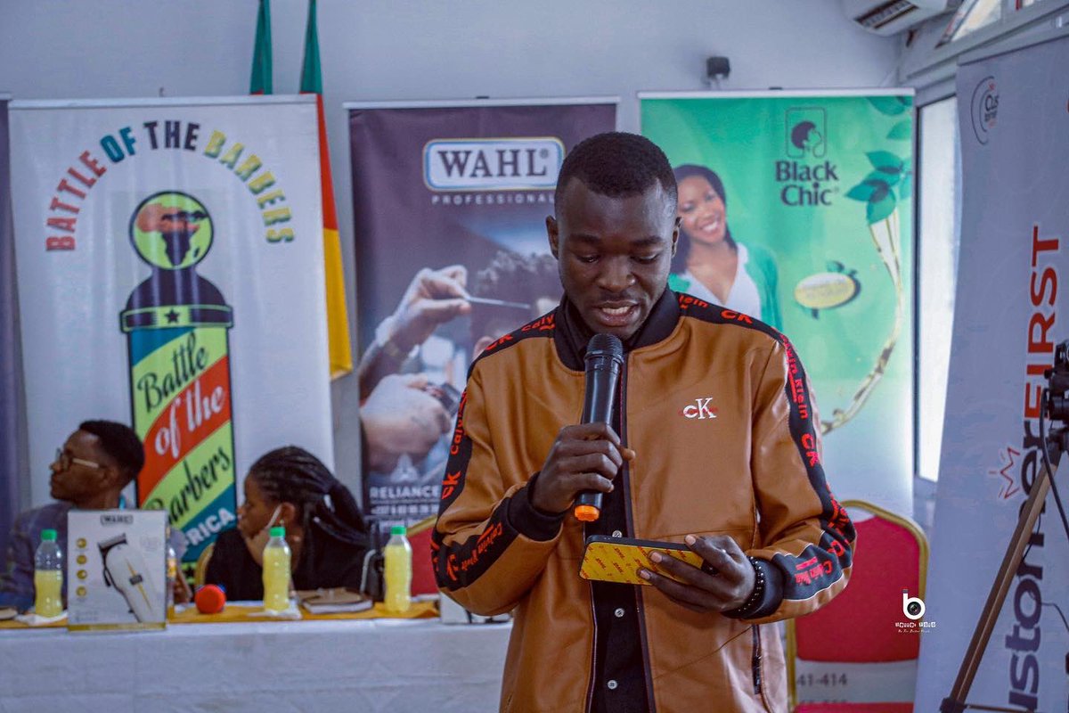 FelixFomengia's tweet photo. 1/2 Yesterday, was a great honor to be invited to speak at the #workshop by #BattleOfTheBarbersAfrica which brought together #Barbers &amp; #MakeupArtists. I shared with the participants how they can utilize technology &amp; Social Media to support their work and promoting their brands. https://t.co/h0meeNPcgg