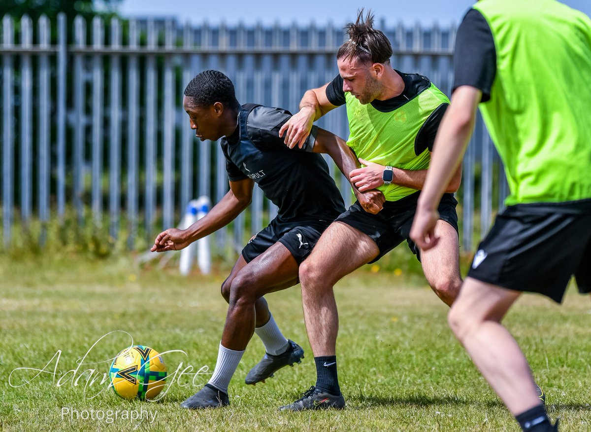 adamgeepics's tweet photo. @AFCBlackpool #TheMechs start their pre-season training for the 2022/23 @nwcfl campaign #UpTheMechs https://t.co/6r0fz0GNZP