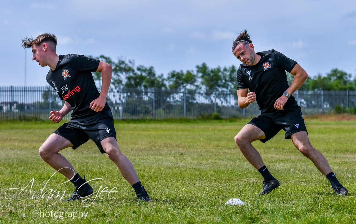 adamgeepics's tweet photo. @AFCBlackpool #TheMechs start their pre-season training for the 2022/23 @nwcfl campaign #UpTheMechs https://t.co/6r0fz0GNZP