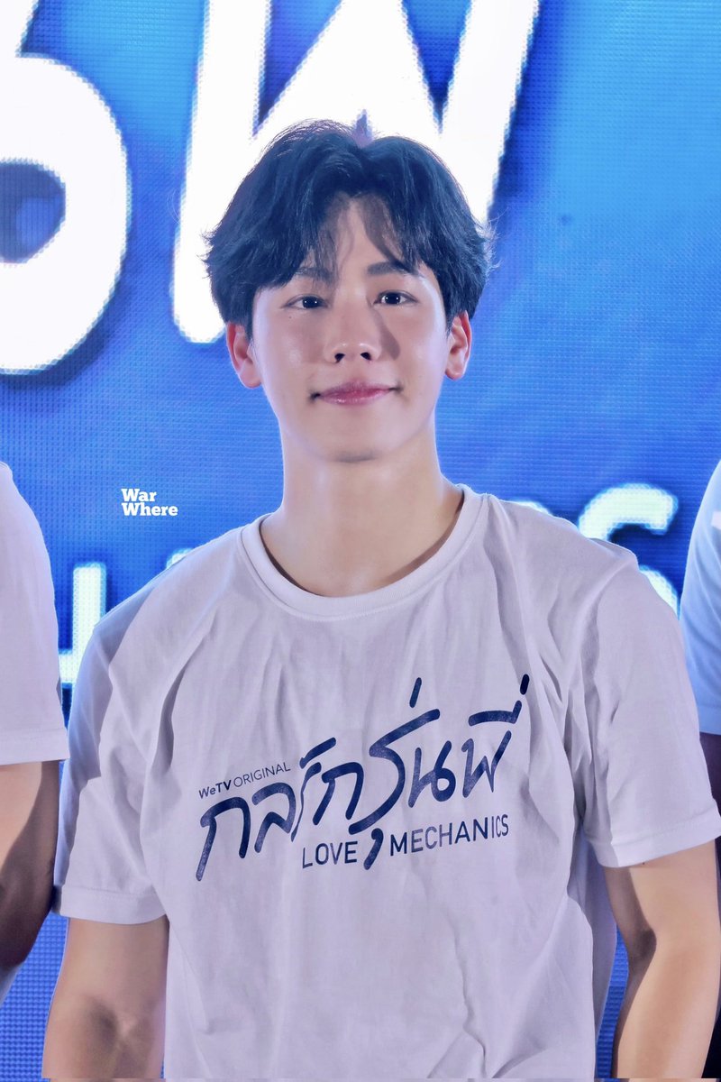 youarecuty's tweet photo. Nong mark love you. 
#กลรักรุ่นพี่worldpremiere 
#กลรักแรกพบ 
#warwanarat @warwanarat
W.Wanarat C.ctto https://t.co/IEwTqkdcYH