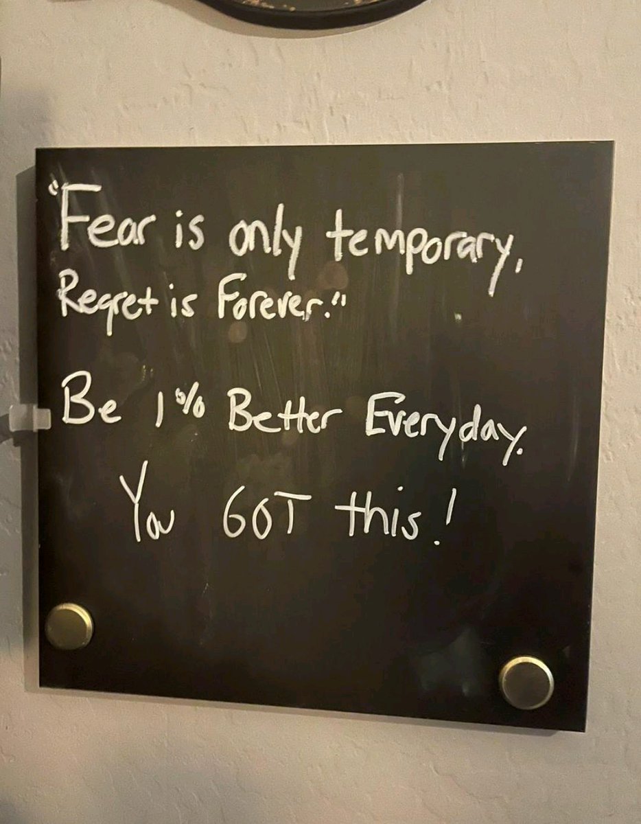 juannab48's tweet image. Don&apos;t let a temporary feeling make you quit.. keep pushing.  #letsdothis #whosewithme