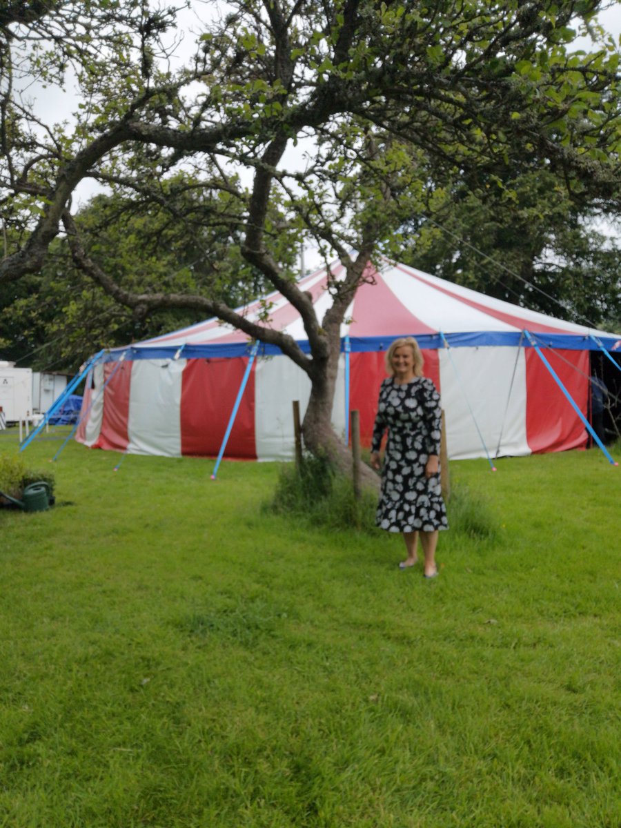 PoshPedlar's tweet photo. Well that was fun!
#DevorgillaDays at @BordersBookFest
#IndieBookshopWeek
#Wigtown
#readingcommunity
#Scotland https://t.co/d7MCYgJKqb