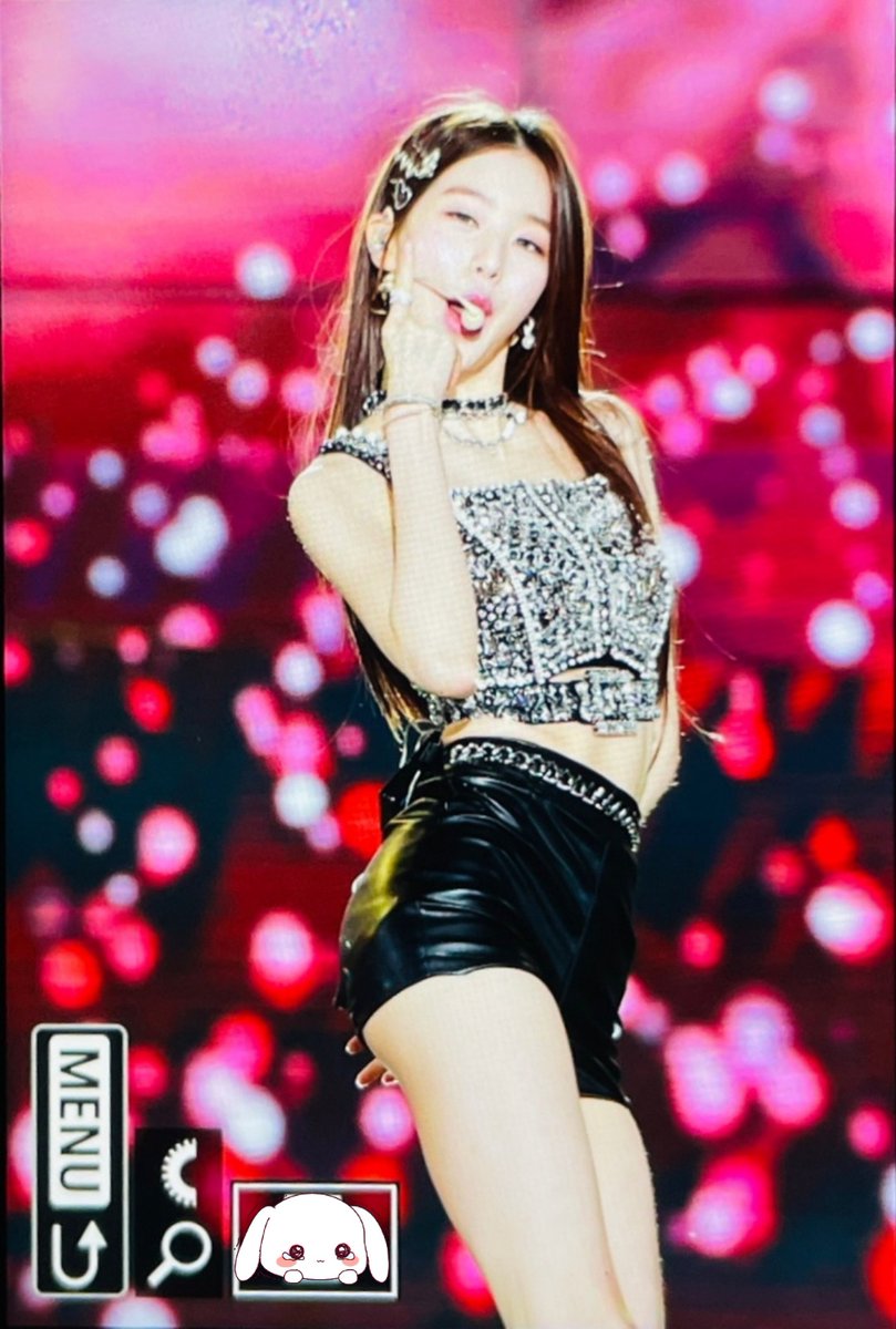 babybunny831's tweet photo. 220618 드림콘서트 프리뷰

#IVE #아이브
#장원영 #원영 #Wonyoung #ウォニョン https://t.co/MGuFDjVRtK