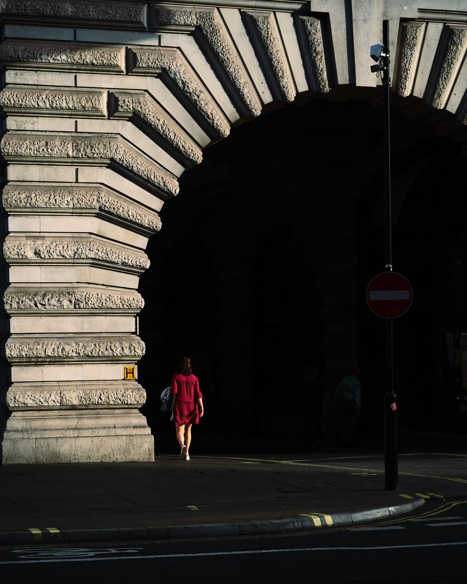 nickstreetphoto's tweet photo. Regent St #streetphotography https://t.co/DBpx6Kudns