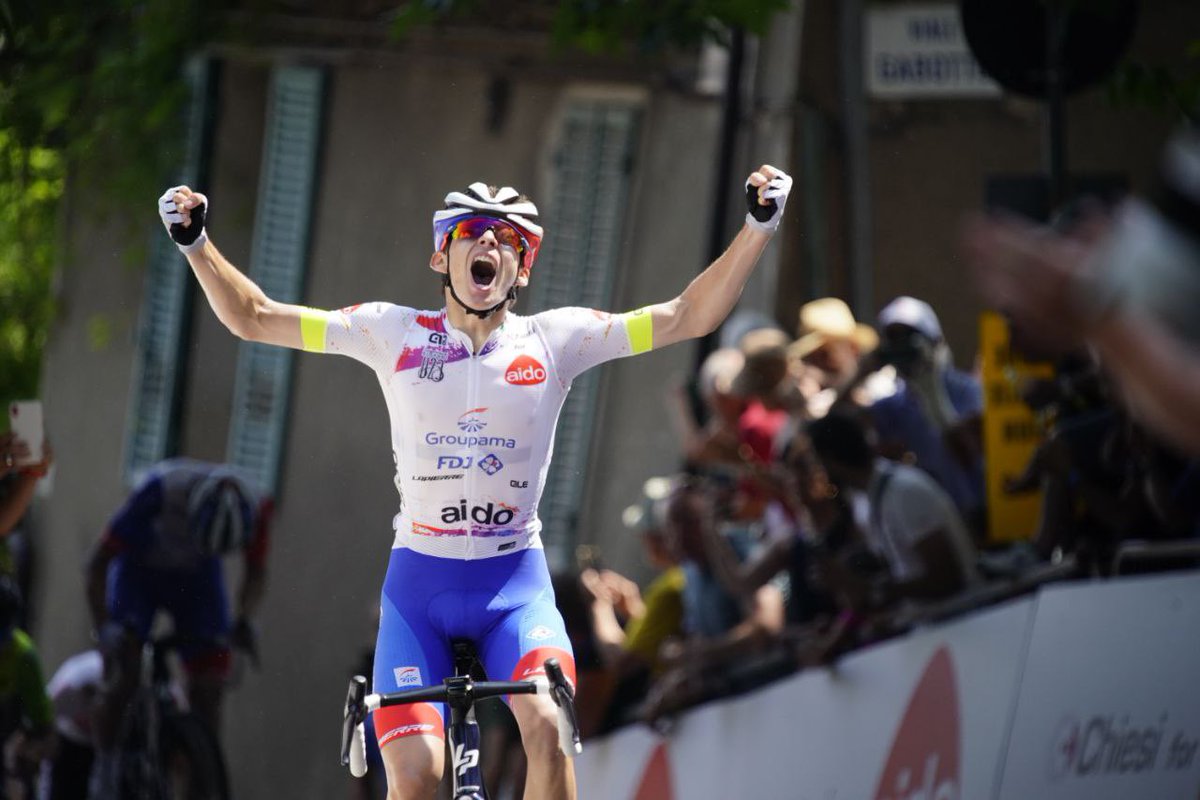 Giro d'Italia Giovani Under 23 (@giroditaliau23) on Twitter photo 🇫🇷 <a href="/GrgoireRomain2/">Grégoire Romain</a> wins Stage 7 of the #girogiovani2022
🇫🇷 <a href="/GrgoireRomain2/">Grégoire Romain</a> vince la Tappa 7 del #girogiovani2022
#giroditaliau23 🇫🇷 <a href="/GrgoireRomain2/">Grégoire Romain</a> wins Stage 7 of the #girogiovani2022
🇫🇷 <a href="/GrgoireRomain2/">Grégoire Romain</a> vince la Tappa 7 del #girogiovani2022
#giroditaliau23