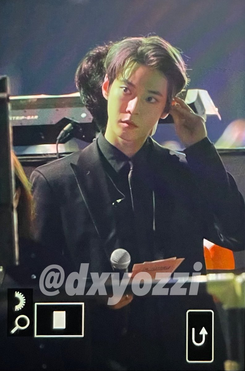 dxyozzi's tweet photo. 220618 드림콘서트 #도영 #doyoung
도영이 쭈아 https://t.co/IbYyv0t8ho