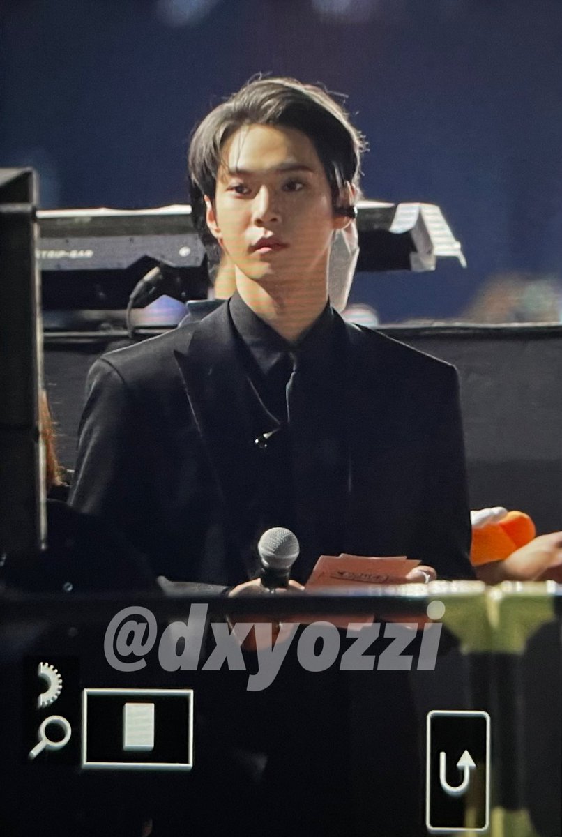 dxyozzi's tweet photo. 220618 드림콘서트 #도영 #doyoung
도영이 쭈아 https://t.co/IbYyv0t8ho