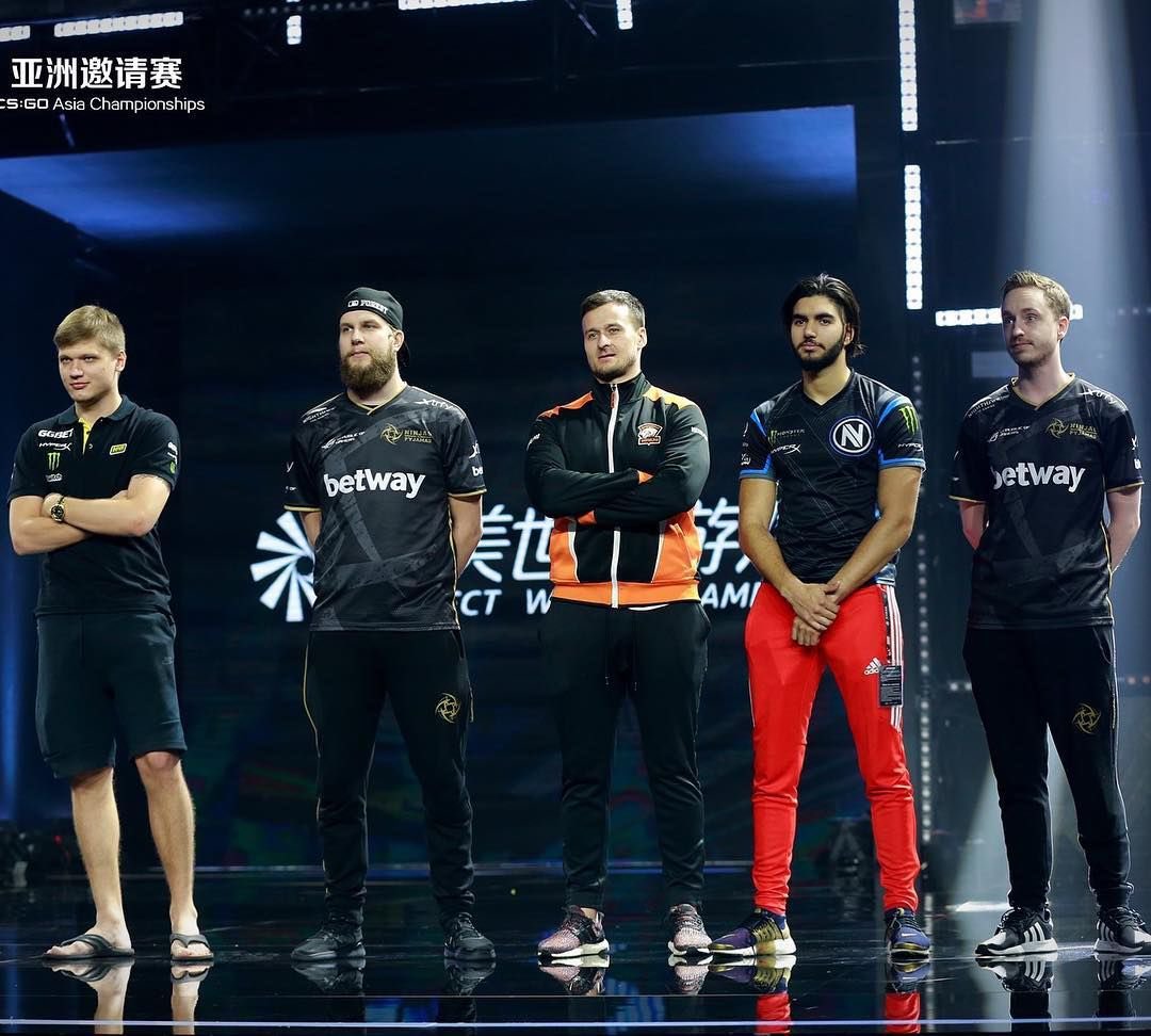 paszaBiceps's tweet photo. What about this one @GeT_RiGhT  !
@ScreaM_  time to get back to the right game 😜 https://t.co/5J3MsqMafy