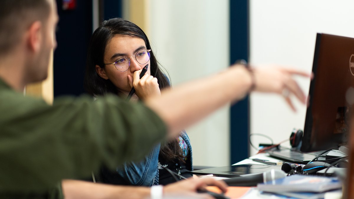 Voici les expériences proposées par les équipes de la #BJVGameJam ayant eu lieu le WE du 3 juin, sur le thème du Trait d'Union. Bravo à toutes celles et ceux qui y ont participé, rdv l'an prochain. 

Quant à vous, n'hésitez pas à nous faire vos retours ! 

itch.io/jam/bjv-game-j…