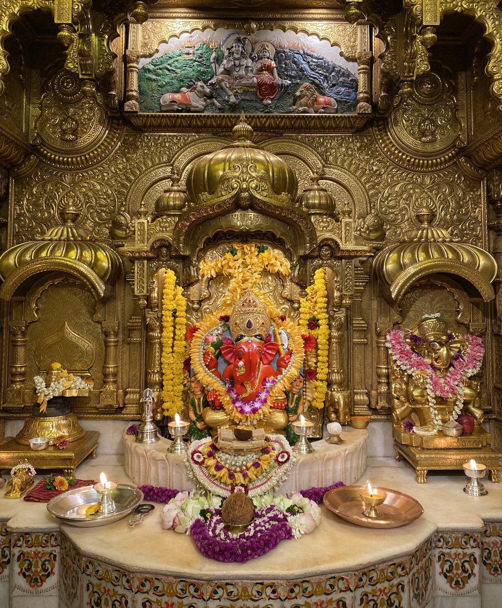 🙏गणपती बाप्पा मोरया 🌺मंगलमूर्ती मोरया 🙏१८/०६/२०२२