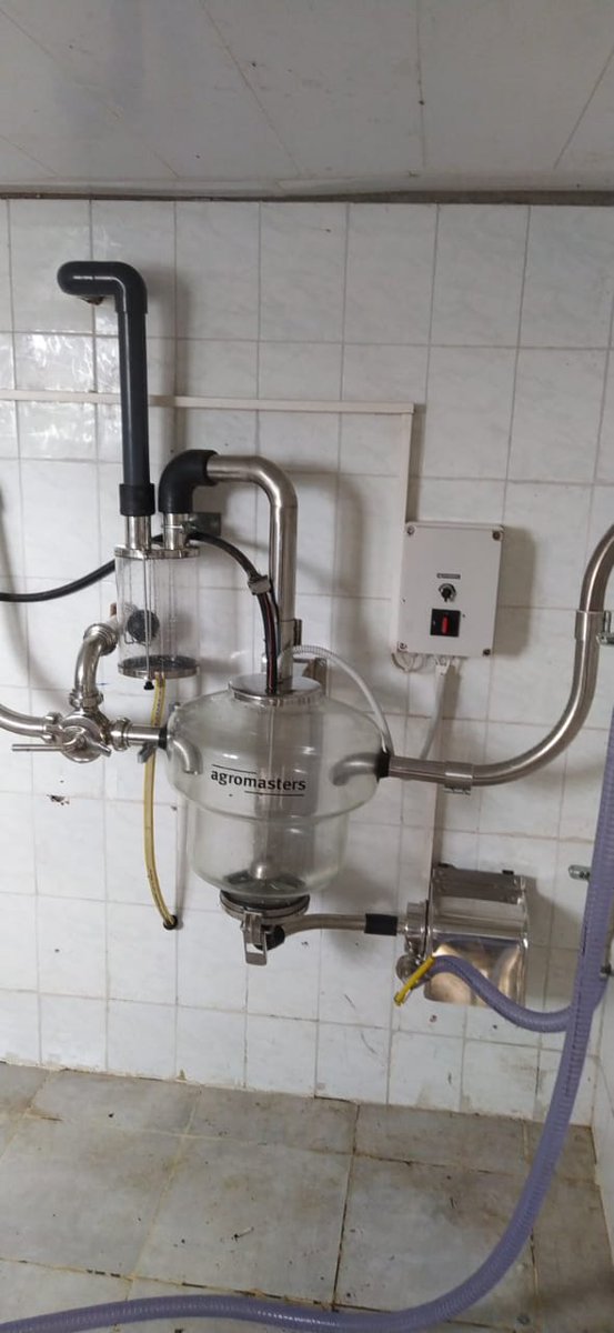 agromasters's tweet photo. A new milking parlour with Pipeline Milking System RTS was installed.
A  Pipeline milking system RTS with 12 milking clusters
#agromasters #cows #farminglife #dairyfarming #cowfarmers #farmersWeekly #FarmersWorld #milkingcows #milkingequipment #milk https://t.co/bvCySXdC2b